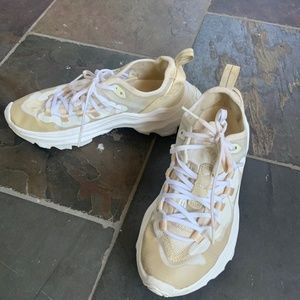 Sorel sneaker US6